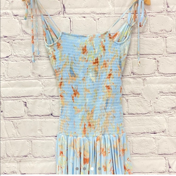 Ballerina Style Blue Mini Dress - Picture 3 of 4